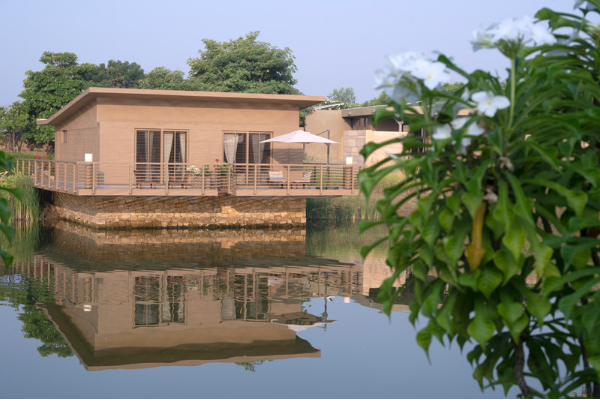 Life At Repose Lake Villas Resort & Club Ahmedabad